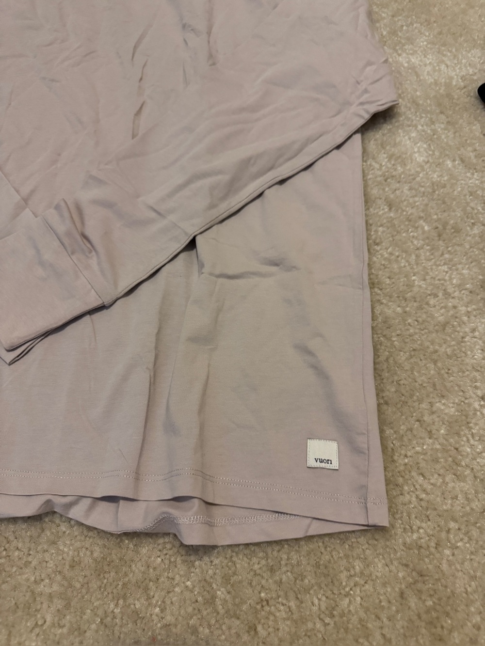 Vuori Long-Sleeve Feather Tee size XS women long-sleeve - Picture 3 of 6